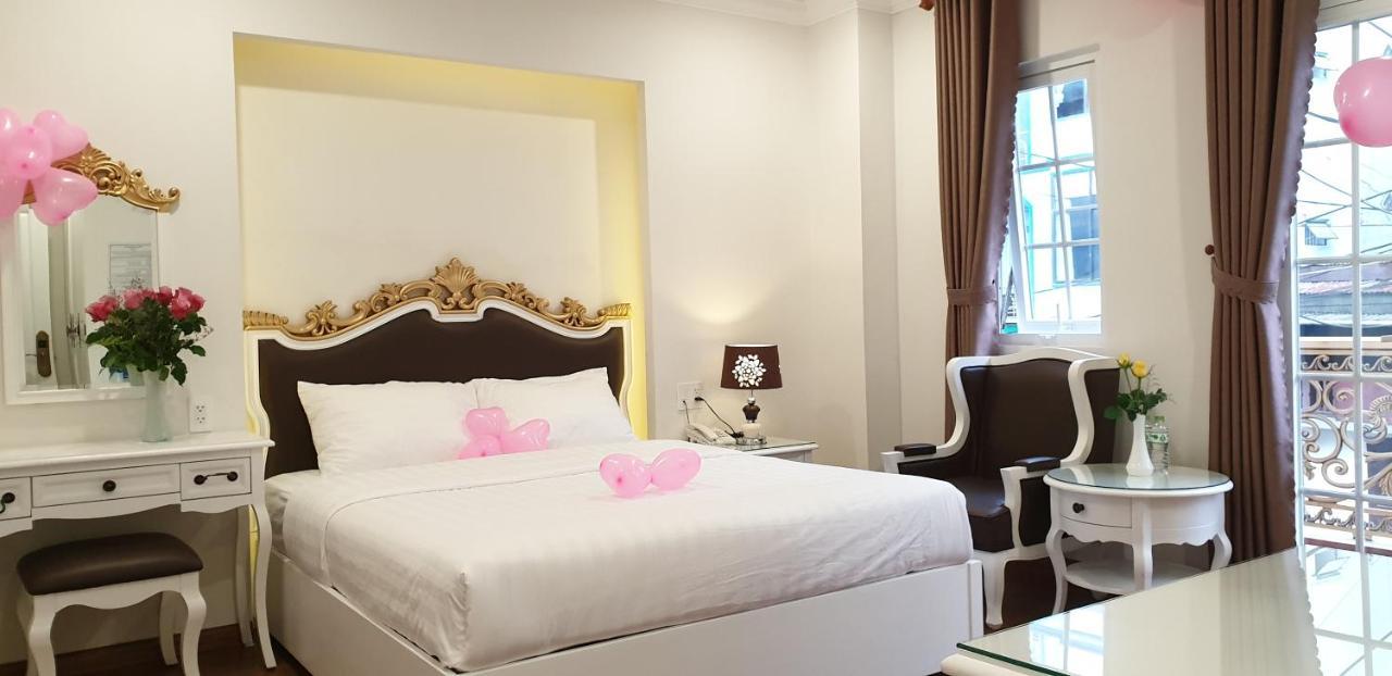 Carita Hotel Da Lat Esterno foto