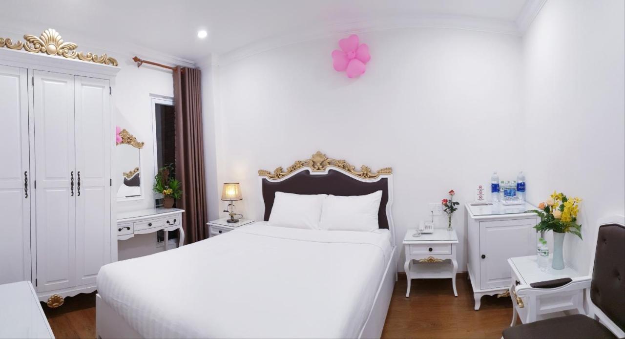 Carita Hotel Da Lat Esterno foto