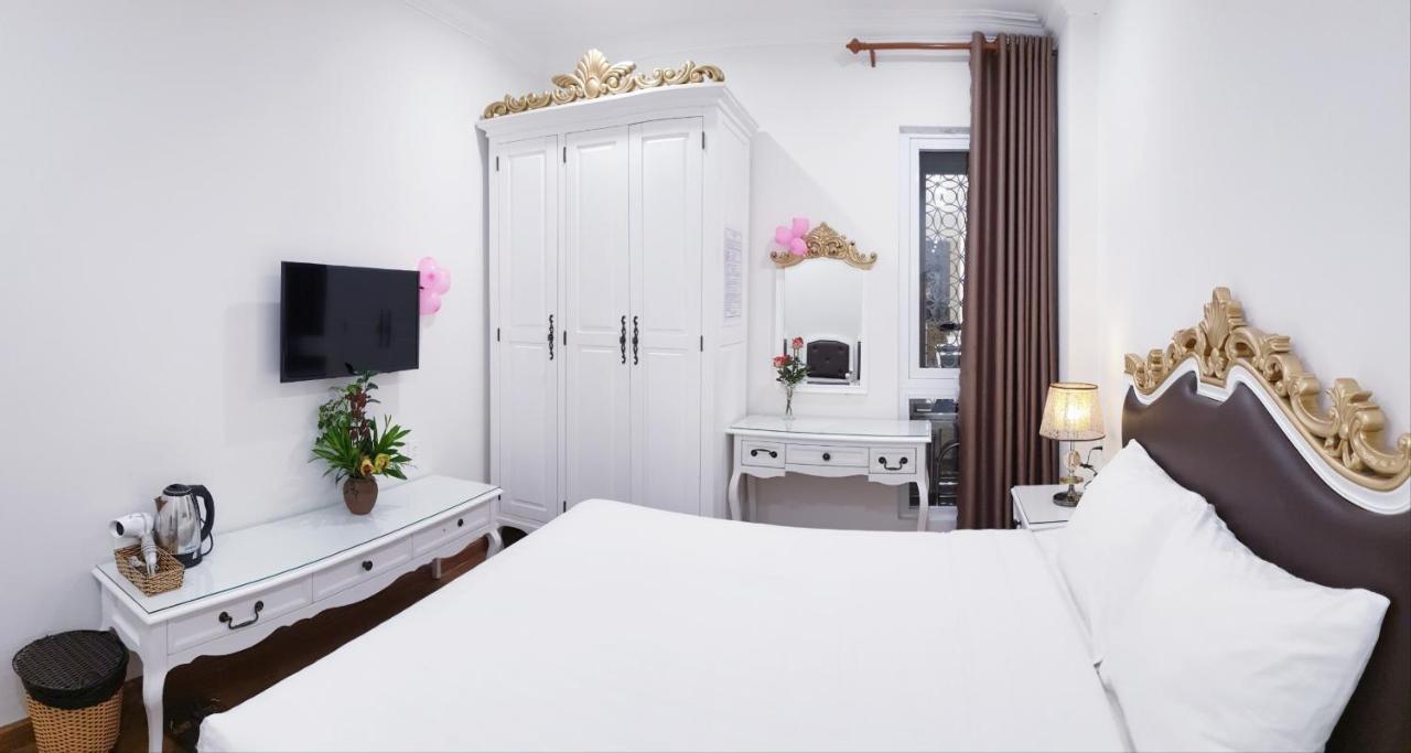 Carita Hotel Da Lat Esterno foto